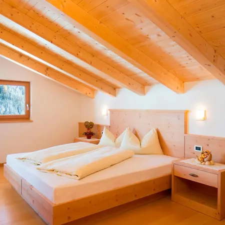 Ciasa Col Cuch Appartement *