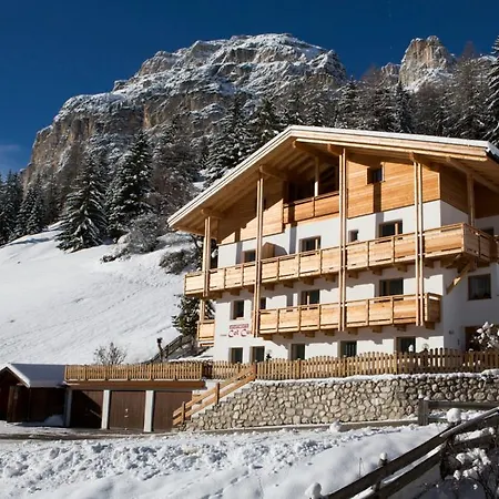 Ciasa Col Cuch Appartamento La Villa (Trentino Alto Adige)